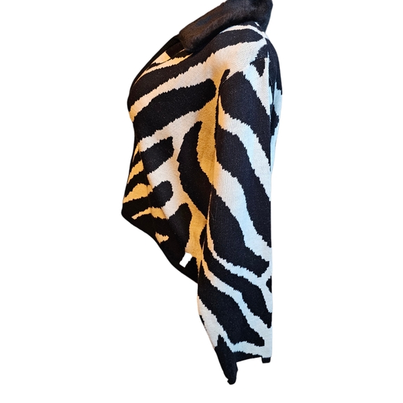 Norton McNaughton Sweaters Norton Mcnaughton Zebra Print Sweater